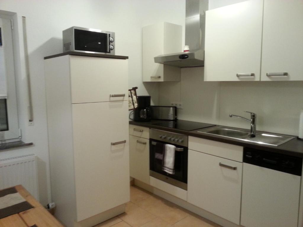 Ferienwohnung Ohmeis room 2